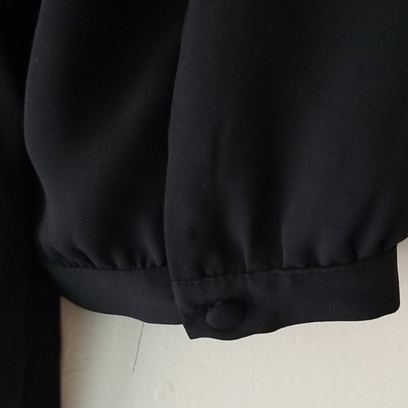 Top - Picture 6 of 8